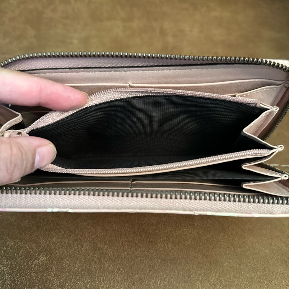 Calfskin Matelasse GucciGhost GG Marmont Zip Around Wallet Pink Rosa Ivory - Picture 6 of 12